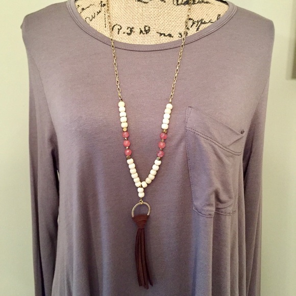 Beautiful Boho Fringe Tassel Beaded Necklace NWT - Picture 4 of 5